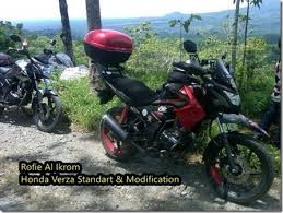 Secara dimensi all new cb150r memang lebih lebar dari generasi sebelumnya, kini memiliki panjang 2.024 mm x lebar 796 mm x tinggi 1.083 mm. Wordpress Tumblr