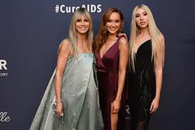 Pro7 hat ein finale von „germany's next topmodel gezeigt, das es so noch nie gab. Heidi Klum Sind Diese Madchen Favoritinnen Auf Die Gntm Krone Gala De