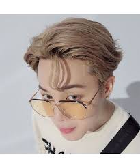 no brand（ノーブランド）の「[VINTAGE HOLLYWOOD] 正規品 BTS JIMIJ ジミン 着用 dynamite Mini Daisy  post earring ミニデイジーピアス ジミン 韓国ファッション（リング）」