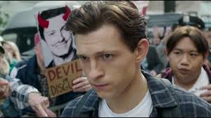 Нет пути домой», премьера которого должна состояться уже 16 декабря, фанаты пристально следят за любой информацией о фильме. 4 F4uphmtb Njm