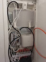 30 meter, leider weiß ich nicht genau wie die leerverohrung in der wand verläuft. Connect Box Im Wohnungsverteiler Kein Lan In Der Wohnung Upc Community