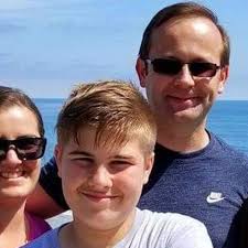 Fundraiser for Marius Lucan by Jacob Lacatus : Daniela Lucan funeral fund