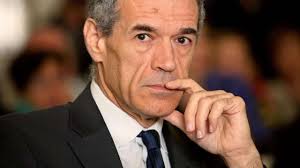 Sposato con due figli, un maschio e una femmina, dopo essersi laureato in scienze economiche e bancarie a siena ha. Carlo Cottarelli Debito Pubblico E Acquisto Titoli Di Stato Sono La Ricetta Rete Liberale