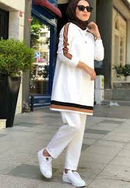 Pin By Tayebe On Fashion In 2020 Muslim Fashion Outfits Modest Fashion Hijab Hijab Fashion