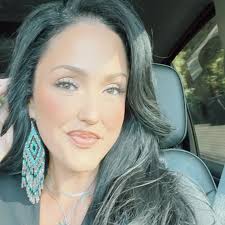 Siarkan Ashley OBrien|Lemon8