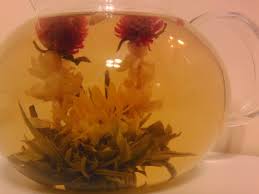 Flower tea, such as chamomile flower tea or calendula tea, offers ample physical and mental health benefits. How To Brew And Enjoy Blooming Or Flowering Tea Delishably