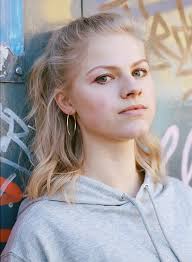 Recurrent Corneal Erosion and a Mamiya 645 Pro