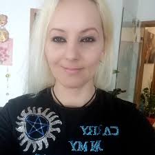 Hello. Anyone experienced innere shivering feeling, like the whole nervous  system was trembling, shivering, or being in one whole cramp inside? No  shivering outside of the body visible. This is a constant