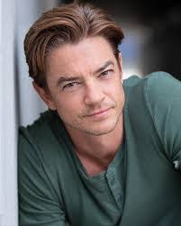 Craig Horner's Instagram, Twitter & Facebook