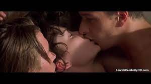Lara Flynn Boyle in Threesome 1994 - XNXX.COM