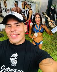 Feliz viernes ….. Por acá dejamos algunas imágenes de lo que fue la  participación de Carla Colon en el Nacional de la FMFF realizando el pasado  sábado en OAXTEPEC, Morelos, Certamen de