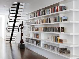 Tentu saja kumpulan tema acara yang menarik memang telah banyak dicari oleh orang di internet. Rak Buku Keren Dan Fungsional Desain Perpustakaan Pribadi Dengan Memanfaatkan Sisa Ruang Interiordesign Id