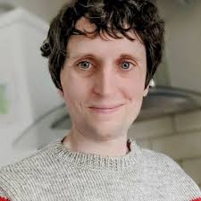 Alex Ashman's Instagram, Twitter & Facebook