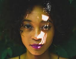 Erin Hemphill's Instagram, Twitter & Facebook