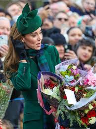 Kate Middleton pas "vraiment heureuse" durant sa balade de Noël ? Un témoin s'exprime enfin - Purepeople