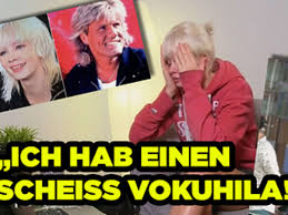 „um als model aufzufallen oder hervorzustechen, gerade bei einem wettbewerb. 45 Schrage Momente Vom Umstyling Bei Germany S Next Topmodel Buzz