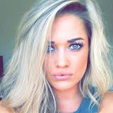 Laura Applewhite's Instagram, Twitter & Facebook