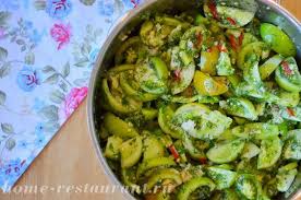 салат из зеленых помидор на зиму рецепт с фото Salat Iz Zelenyh Pomidor Na Zimu Izumrudnyj Bez Sterilizacii Domashnij Restoran Recept Zelenye Pomidory Kulinariya Pomidory