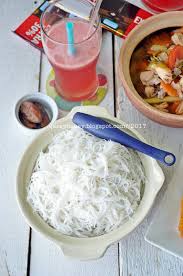 Mee hoon or bee hoo is type of vermicelli made from rice. Bihun Tomyam Sempoi Qasey Honey