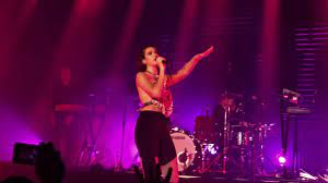 Born 22 august 1995) is an english singer and songwriter. New Rules Dua Lipa Live In Kl Malaysia 2018 Youtube
