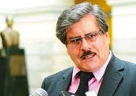 ABOGADO DE WALDO ALBARRACIN EXPLICA QUE SU CLIENTE NO FUE NI NOTIFICADO CON  EL PROCESO POR "ABANDONO DE MUJER EMBARAZADA". Tampoco le notificaron con  alguna citación y posiblemente las hayan dejado en