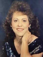 Jackie Lynn's Instagram, Twitter & Facebook