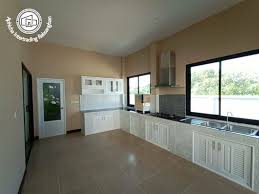 บ านช นเด ยวทรงป นหยา ขนาด 3 ห องนอน พ นท ใช สอย 134 ตรม ด ไอเด ยบ าน ห องคร วราคาแพง คร วตกแต งภายใน ภายในคฤหาสน