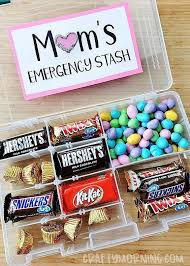 Last Minute Diy Birthday Gift Ideas For Mom Funny Easy Diy Mothers Day Gift Idea That S Kid Friendly A Great Last Minute Gif Mother Birthday Gifts Easy Diy Mother S Day Gifts Diy Birthday Gifts For Mom