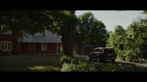 He buried the cat in a nearby pet cemetery in the woods behind the house, sparking the nucleus of an idea. Pet Sematary 2019 4k Uhd Blu Ray Screenshots Highdefdiscnews