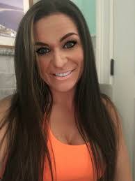 Krista Clayton's Instagram, Twitter & Facebook