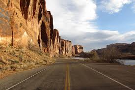 There are 8 ways to get from san francisco to moab by plane, car, subway, train or bus. 10 Things You Need To See On A Road Trip From Moab To Lake Powell