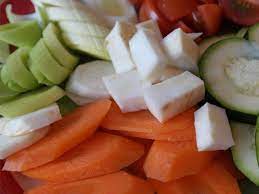 Tips menu buka puasa yang pertama yaitu minumlah air putih sebanyak yang anda mampu saat berbuka puasa. Tips Diet Tanpa Lesu Saat Puasa Ala Yulia Baltschun Ramadan Liputan6 Com