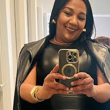 mentioned you 2 minutes ago Wow, it doesn't hurt to say hi, right?! 🥲