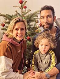 Laura ludwig was born on january 13, 1986 in köpenick, berlin, germany. Laura Ludwig Seite Frohe Weihnachten Weihnachten Weihnachtenzuhause Familie Facebook