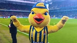 FutsHaber on X: Ali Koç, Fenerbahçe - Trabzonspor maçına Fenerbahçe Beko  maskotu Yellow'u davet etti. https://t.co/h80ySy1RSo / X