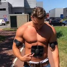 Discover all niels destadsbader's music connections, watch videos, listen to music, discuss and download. Like Als Je Het Snoep Van De Cinema Te Duur Vindt Inicio Facebook