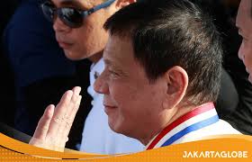 Philippines' Duterte Approves Up to $2 Billion Global Bond Issue