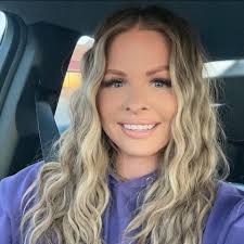 Large balloon wall with multiple colors