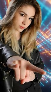 Live.. Dream.. Love..!! 🌺🔥🌺