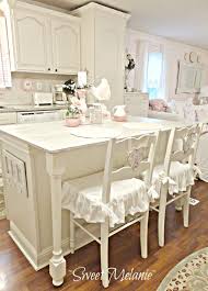 Forget all things fussy and say hello to comfy, cozy and charming. How To Design A Shabby Chic Kitchen With A Subtle Modern Vibe