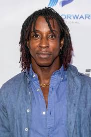 Shaka Smith Attends Tracy Park Gallery Presents Love Malibu Style — Stock  Editorial Photo © info@photographybyeugene.com #550114004