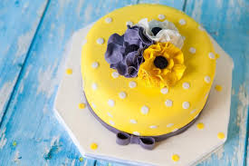 Choose from a curated selection of birthday cake photos. 31 776 Yellow Birthday Cake Photos Free Royalty Free Stock Photos From Dreamstime