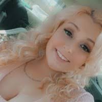 Kari Wiley's Instagram, Twitter & Facebook