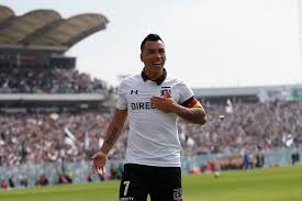 El delantero de colo colo cumplió en esta oportunidad con su deber cívico. Esteban Paredes No Se Presento Como Vocal De Mesa En Maipu Dejo Con Cuello A Companeros De La Mesa 103v