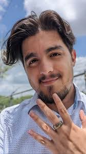 Terry Panetta's Instagram, Twitter & Facebook