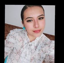 Vendo Redmi 13C $2000 estética de 10 Ninguna falla, muy poco uso. 8gb de  ram, 256 gb de Rom. Lo estrellado es la mica. Caja, funda y cargador.