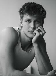 𝕾𝖊𝖆𝖓 𝖂𝖎𝖑𝖑𝖎𝖆𝖒𝖘 𝕲𝖑𝖆𝖙𝖟𝖊𝖗 🀄️ (@seanwilliamsg_) · Instagram  photos and Reels