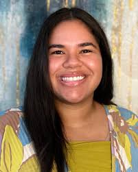 Elizabeth Collazo's Instagram, Twitter & Facebook