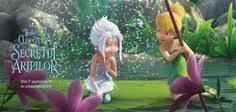 Secret of the wings este al patrulea film animat din seria tinker bell produsa de disney si are o distributie impresionata din nume ca mae whitman, lucy liu, megan hilty, timothy dalton de xenia pe 28 martie 2016. 12 ClopoÈ›ica È™i Secretul Aripilor Ideas Secret Of The Wings Disney Fairies Tinkerbell And Friends