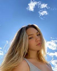 Anthony Lizana's Instagram, Twitter & Facebook